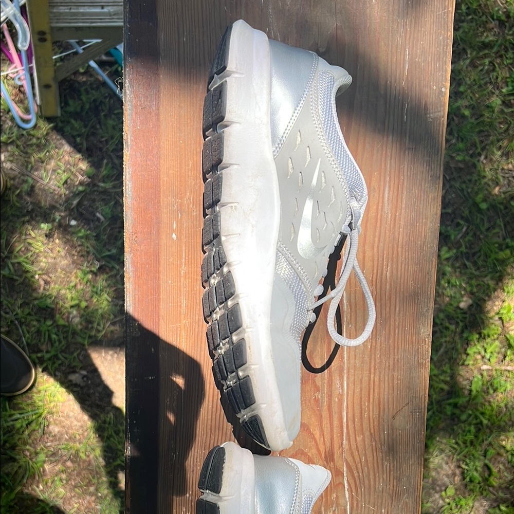Nike Women's Athletic Shoes - White and Black